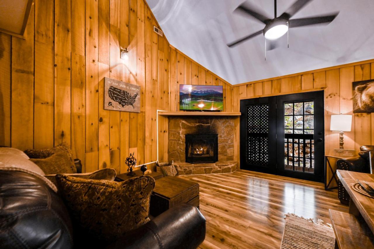 Private Mountain Cabin, Hot Tub Escape In The Smokies, With The View Sevierville Exteriér fotografie