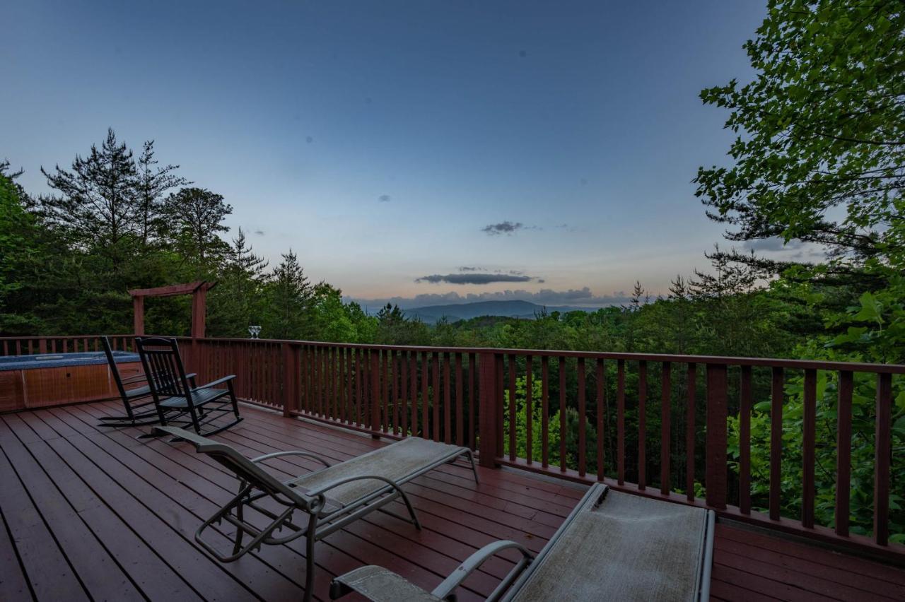 Private Mountain Cabin, Hot Tub Escape In The Smokies, With The View Sevierville Exteriér fotografie
